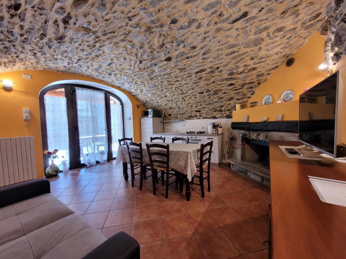 La Casa Sull' Altopiano Mountain Lake Iseo Hospitality Боссико Экстерьер фото